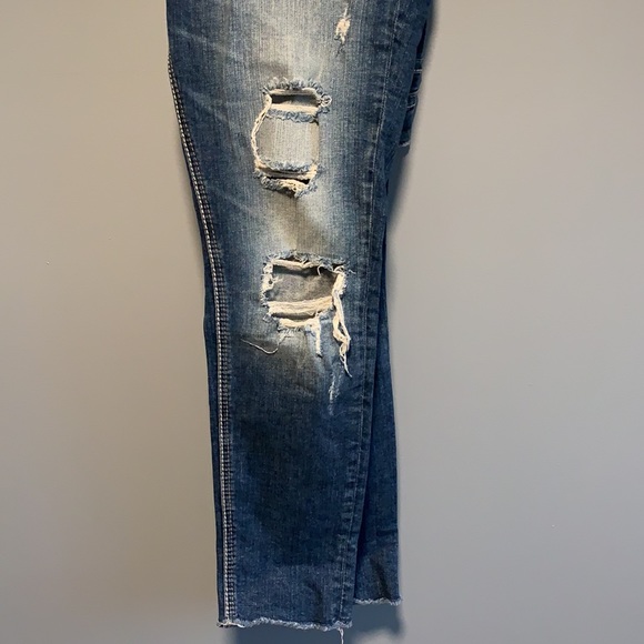 Silver Jeans - Picture 2 of 2